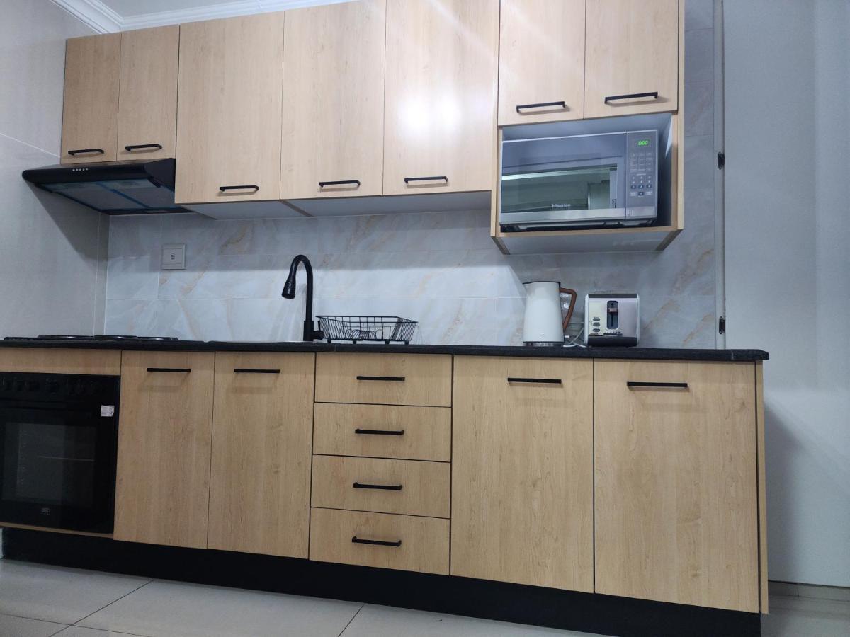 Apartment 1205onthegoldenmile - 4 Sleeper Ocean View With Pool & Braai At 10 South *